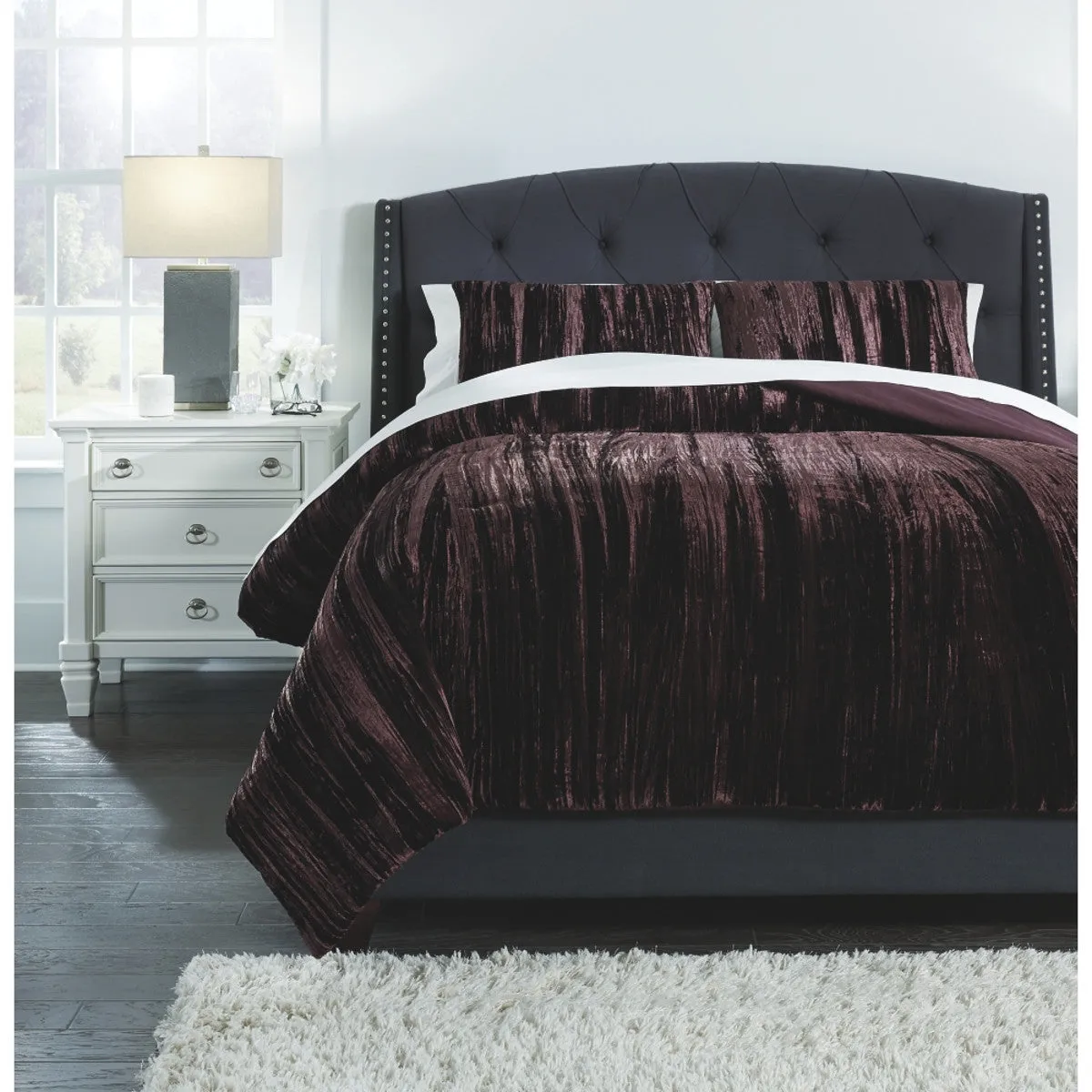 ASHLEY KING COMFORTER SET MARROON