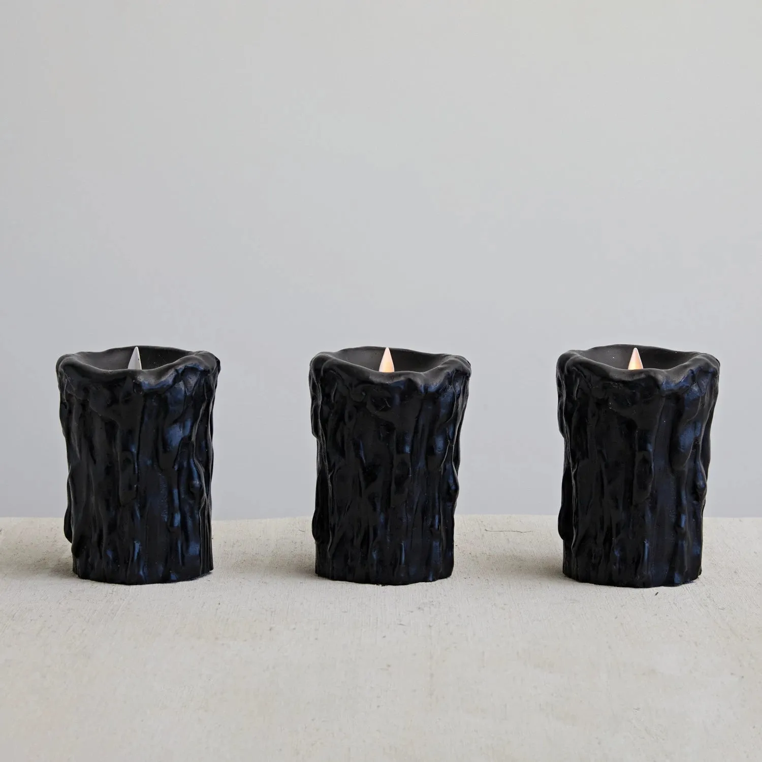 BLACK FLAMELESS LED PILLAR CANDLE