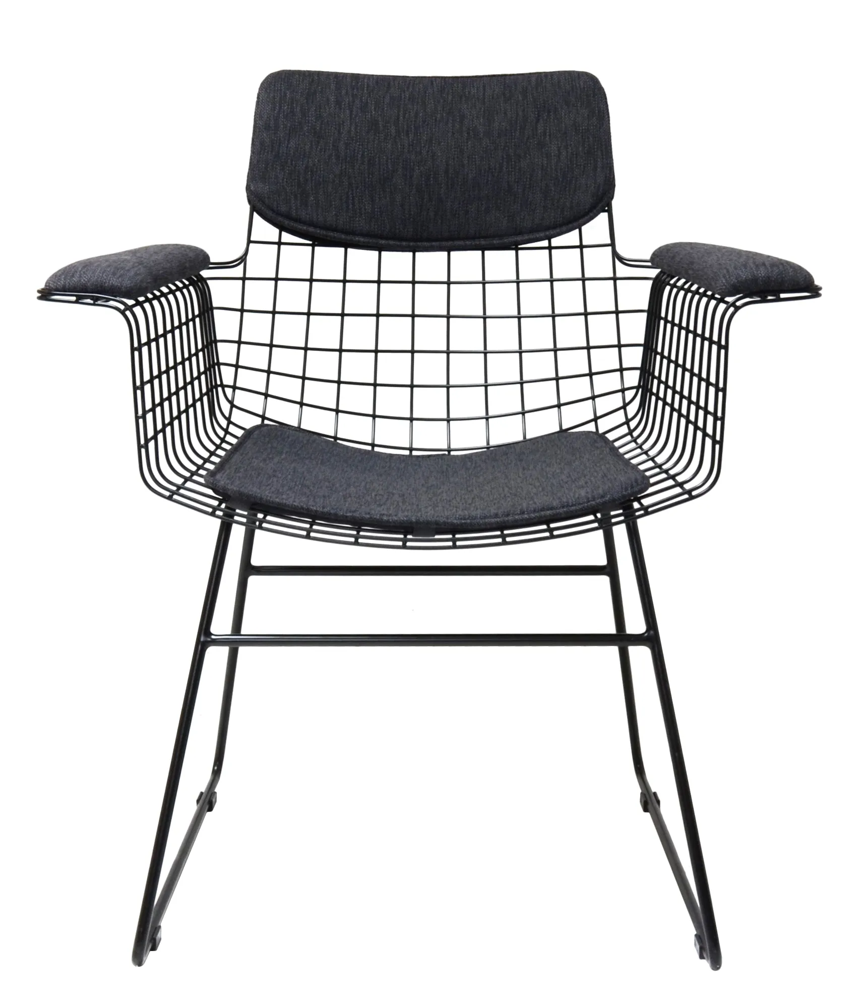 Black Metal Wire chair with Arms.