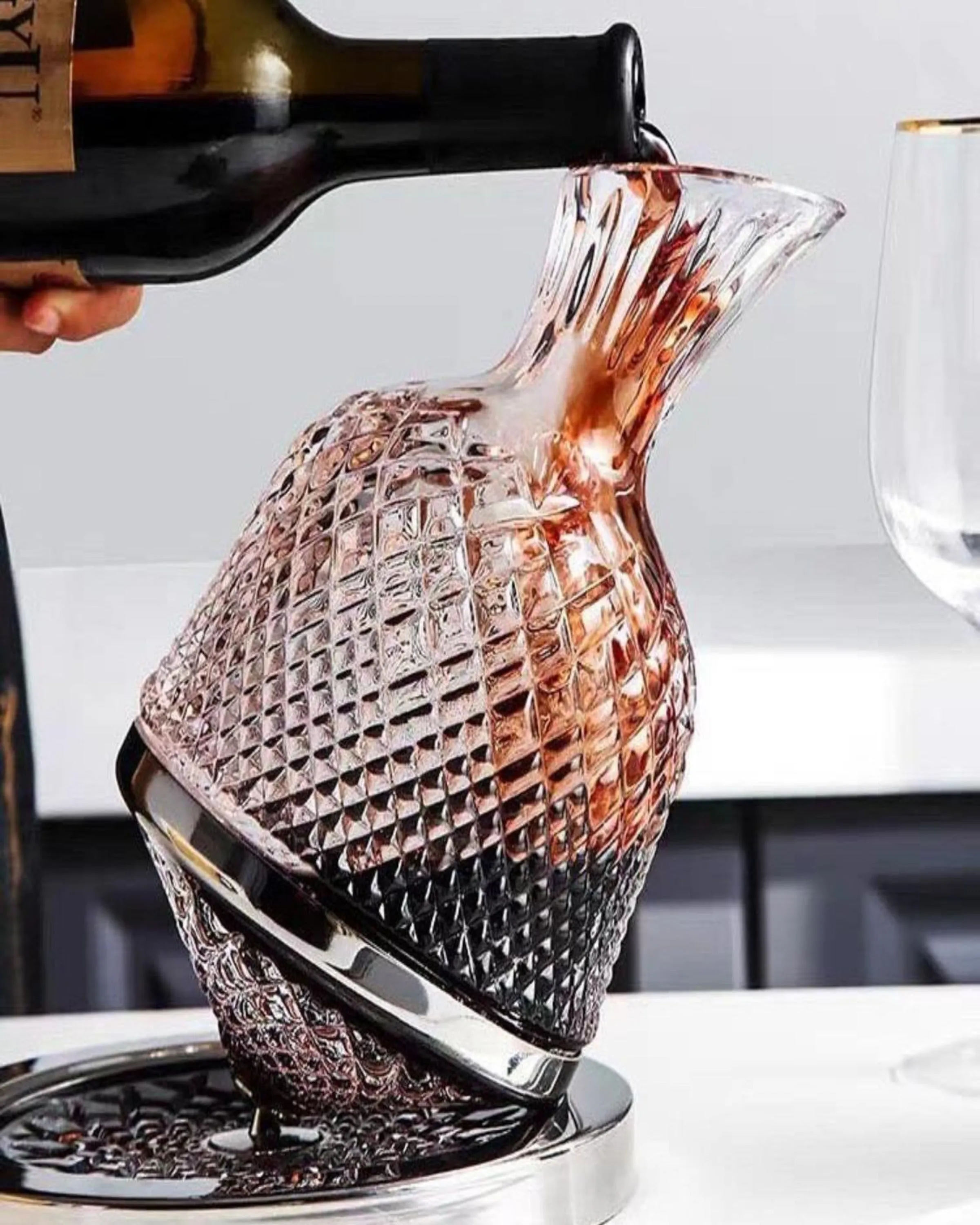 Blown Stylish Decanter