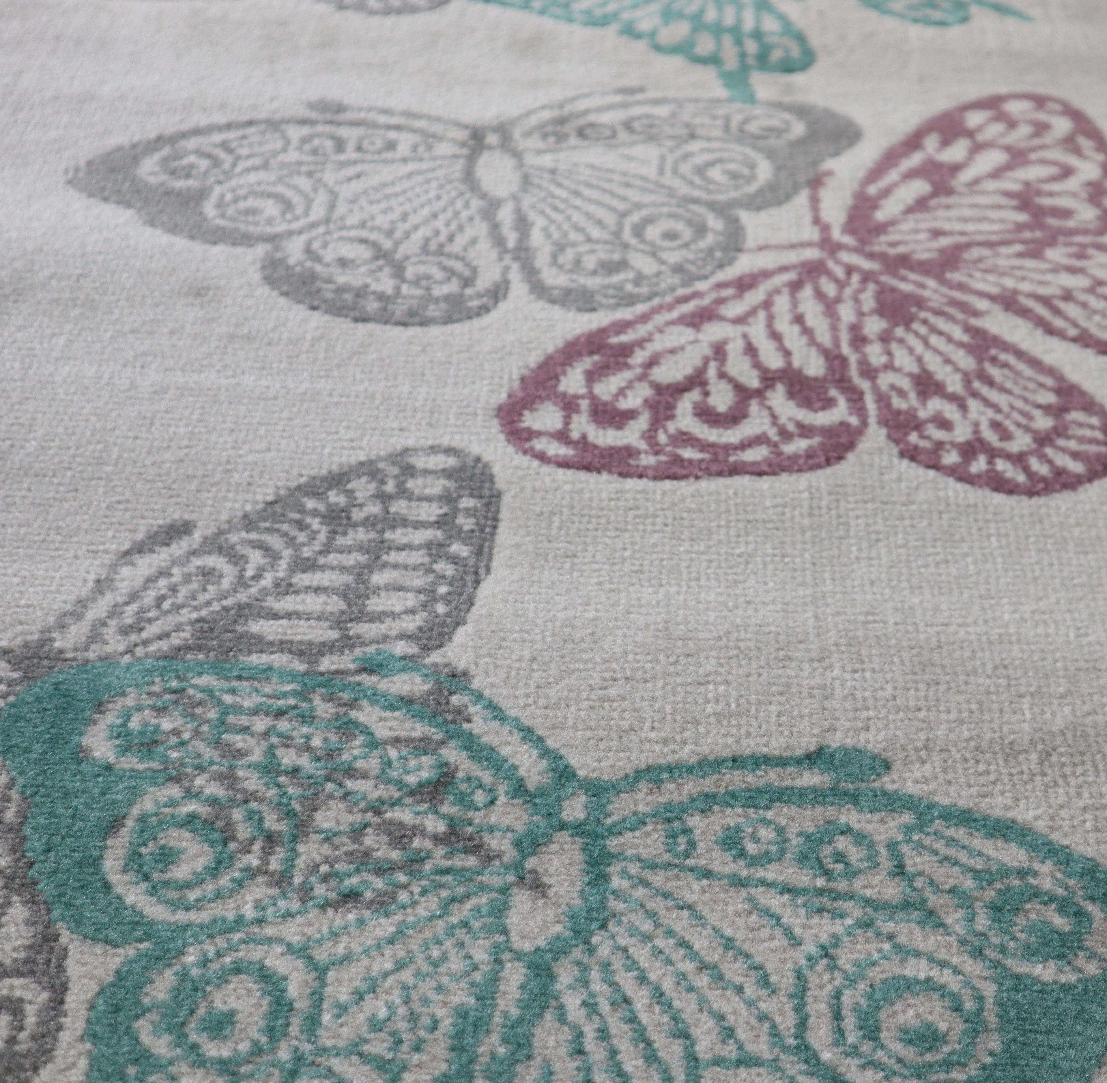 Open Butterfly Area Rug in Light Grey Background with Aqua, 80x150cm