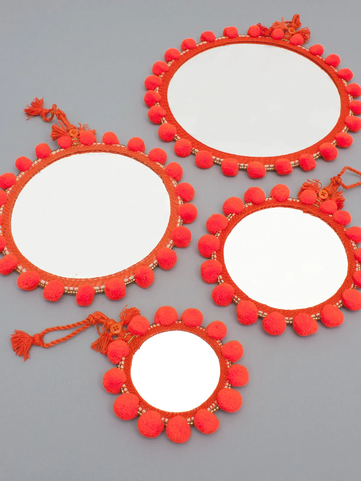 Pom Pom Mirrors, Orange