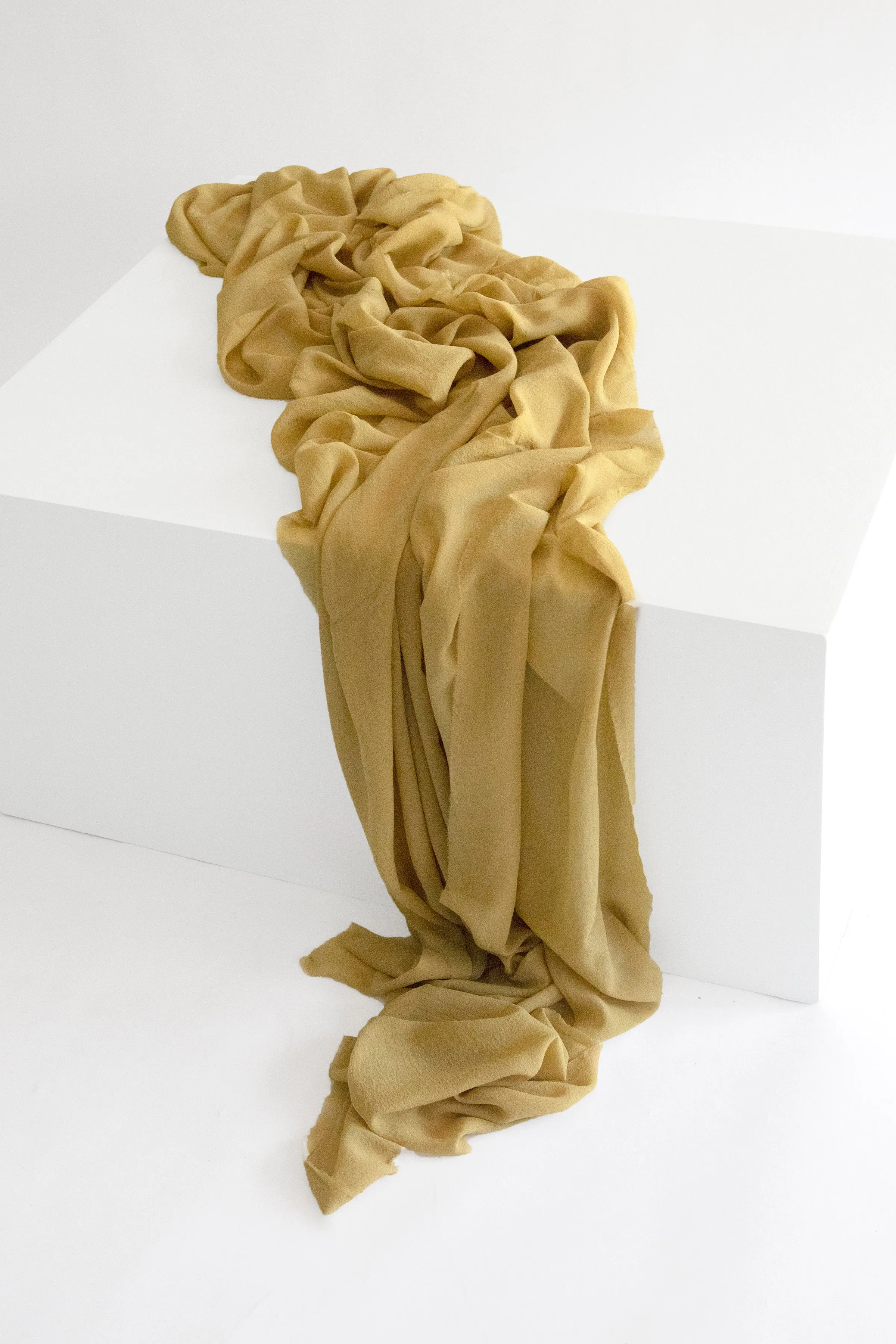 Silk Classic Textile in Honey