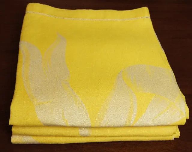 Yellow Damask Tablecloth with Ivory Bow